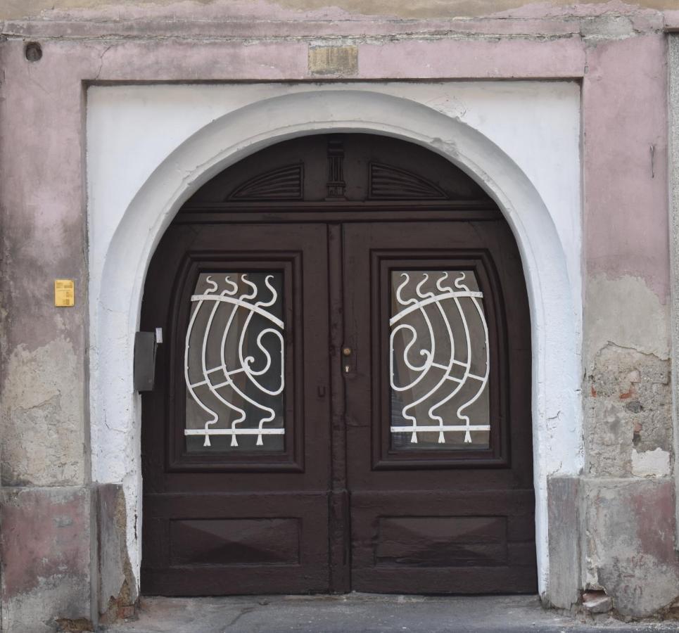 City Wall House Maribor Bagian luar foto