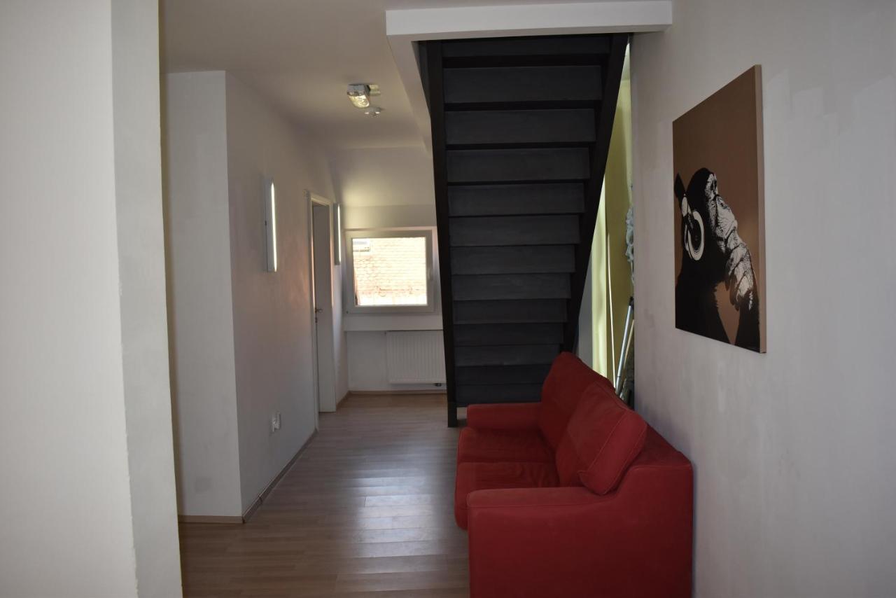City Wall House Maribor Bagian luar foto